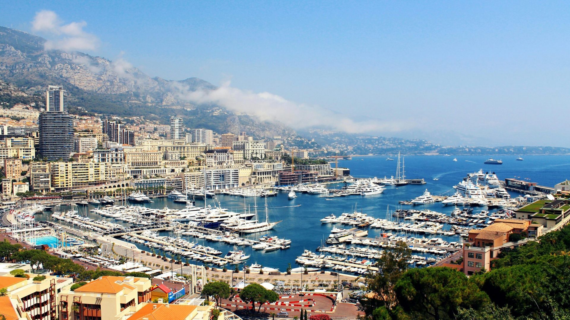 Showing the various vessels at MYS